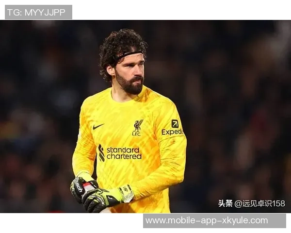 维拉官方宣布签下19岁格雷米奥边锋阿利松转会费达800万欧元